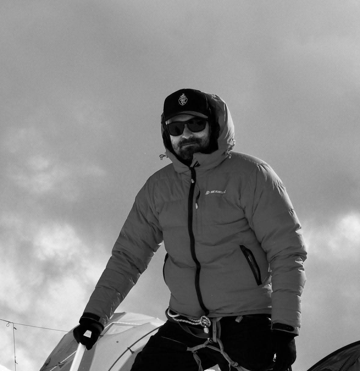 Czech Climber Dies on Makalu II